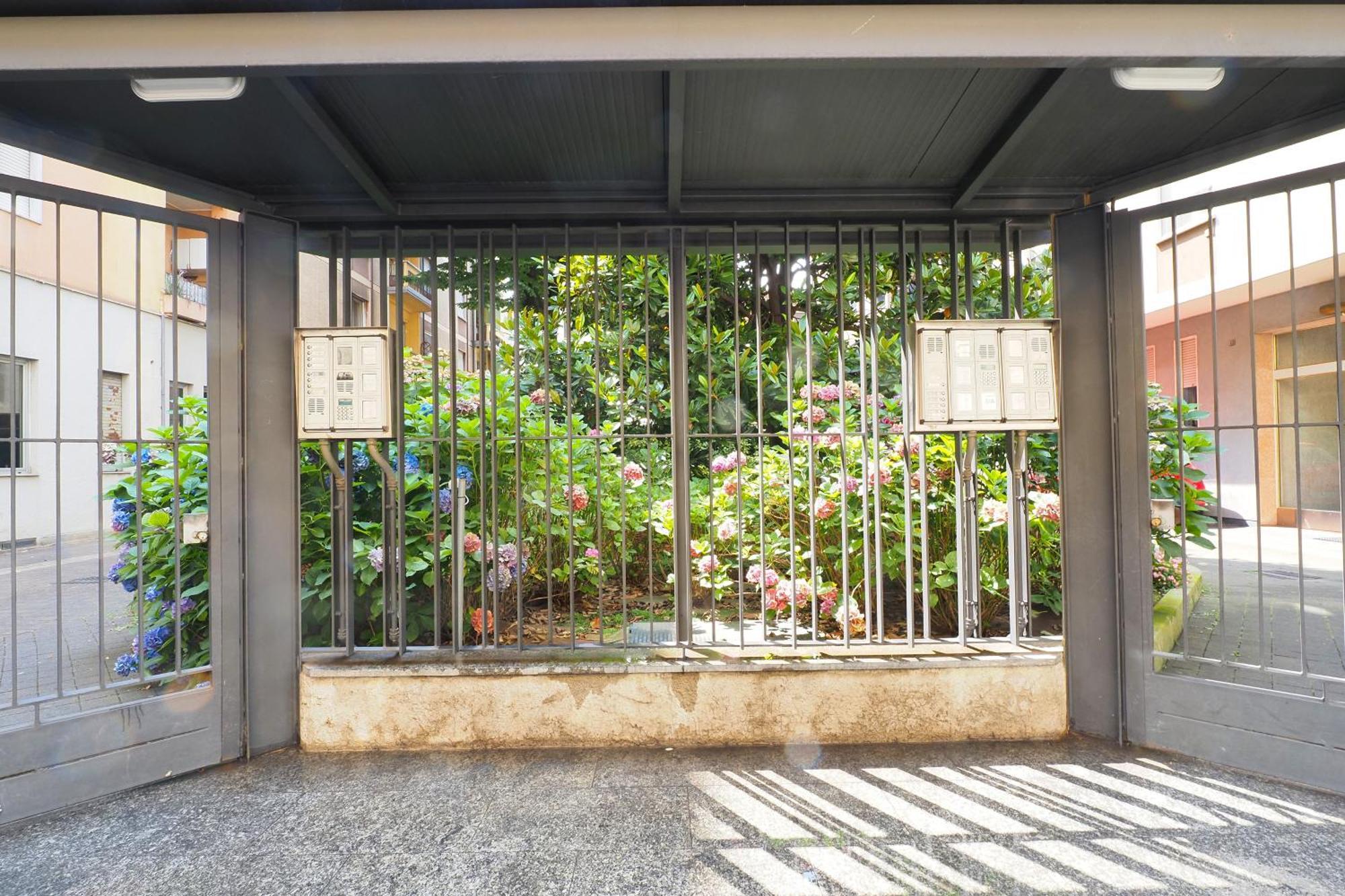Apartamento Primopiano - Savona 1 Milán Exterior foto